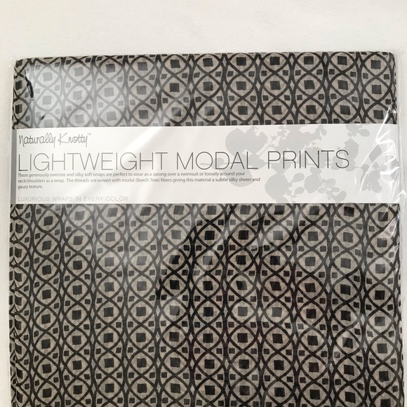 Naturally Knotty Lightweight Modal Print Wrap - Picture 6 of 6